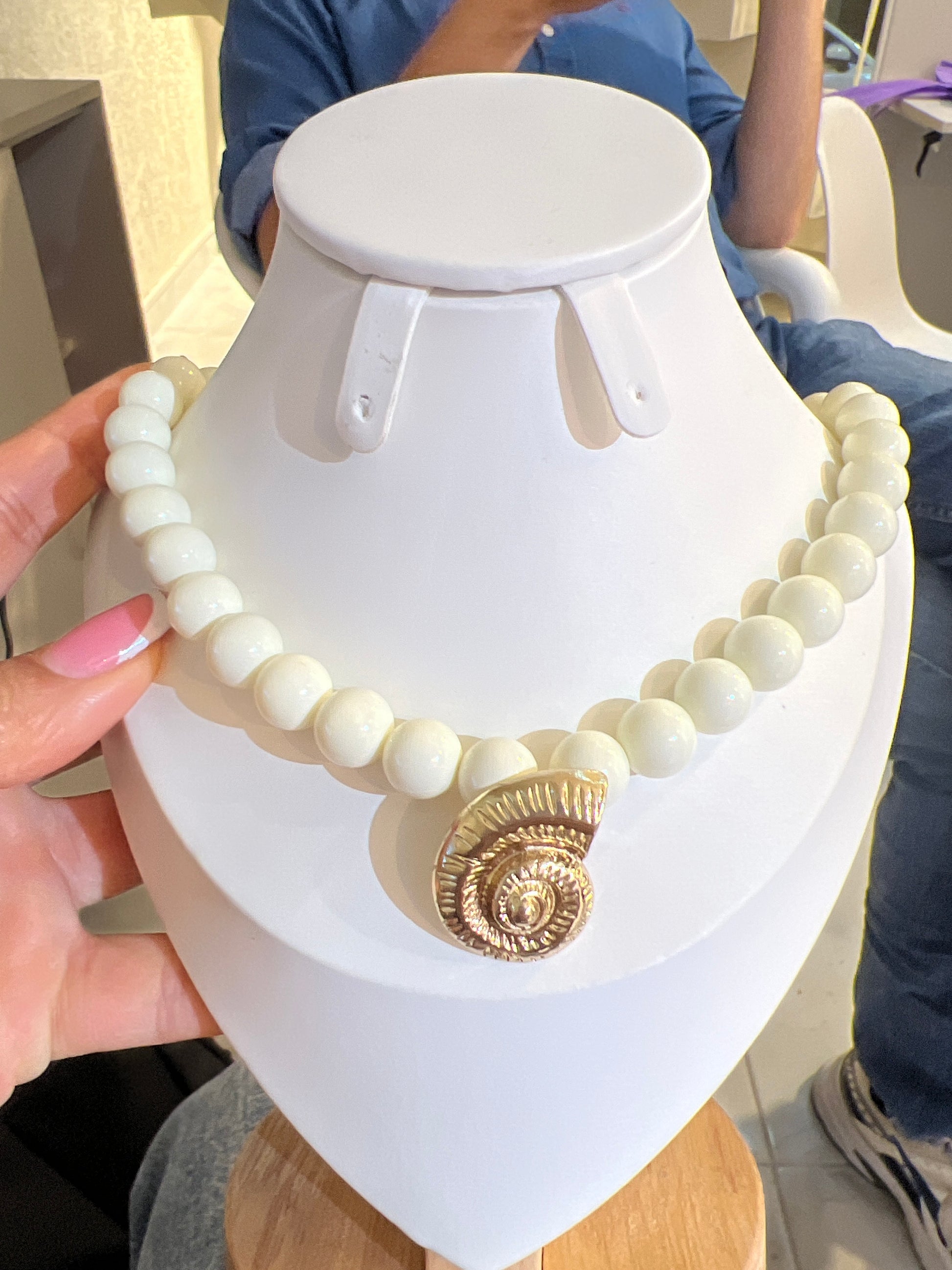 CHOKER 020 PERLA CARACOL
