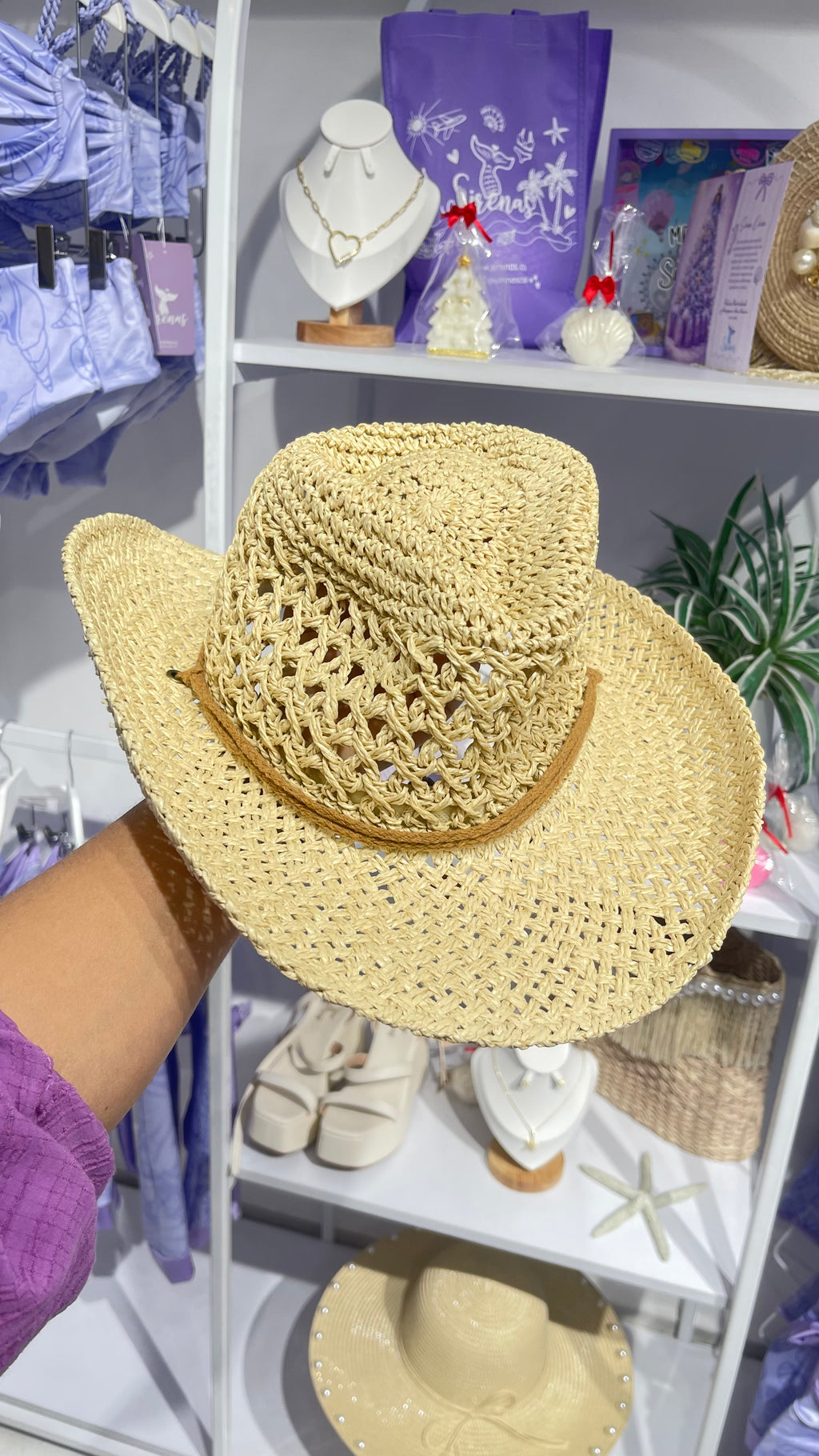 SOMBRERO ROXY